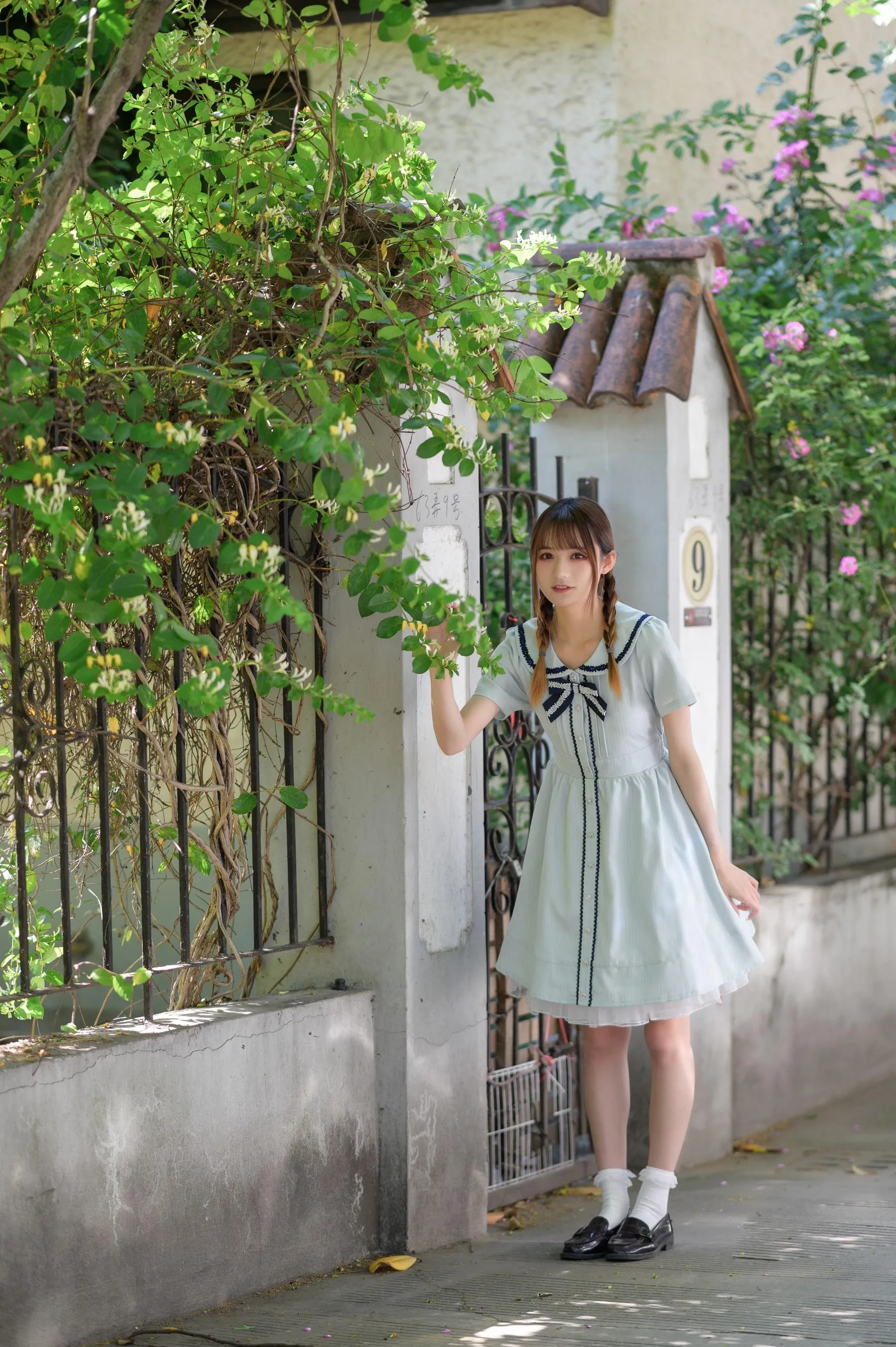 [艺图语] 2022.06.05 家门口的小幸运 兔子Zzz不吃胡萝卜 [33P]插图9
